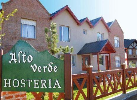 Alto Inn 3*